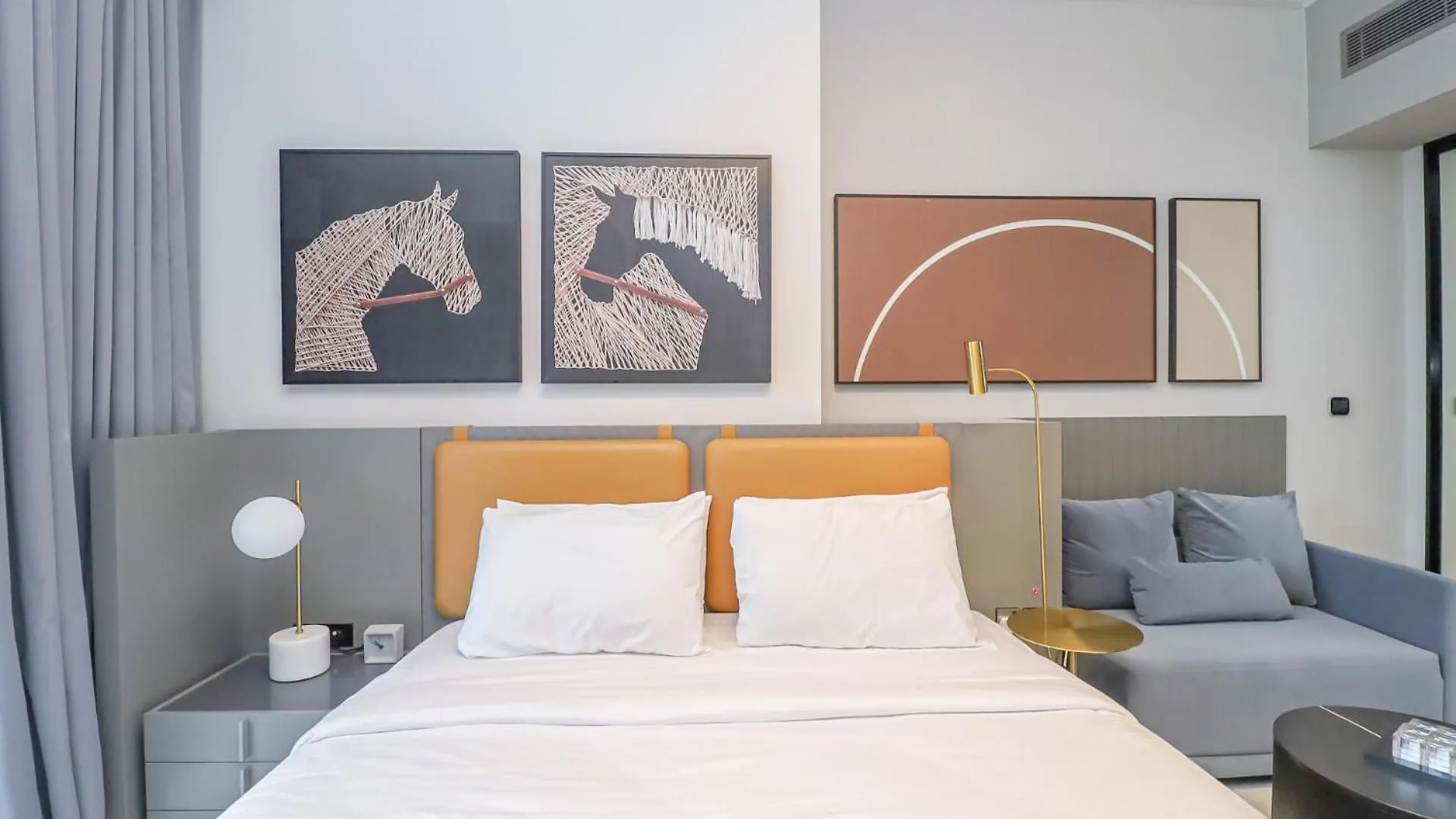 Chic Studio With Balcony 5 Mins Walk To Dubai Mall